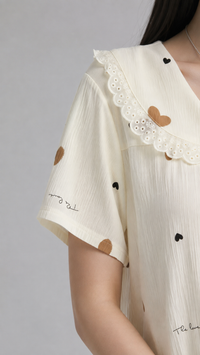 Caramel Heart Notes | Printed Peter Pan Collar Nightgown